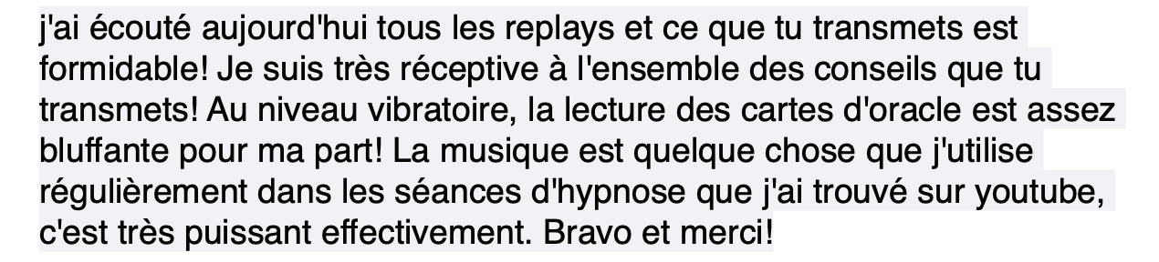 Texte en français sur fond clair, remerciements et mention de replays, cartes d’oracle et séances d’hypnose.